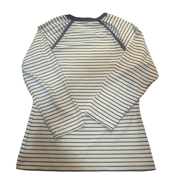 Sperry Rash Guard Shirt Size Small - Picture 2 of 4